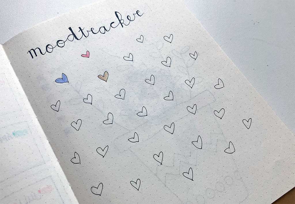 Maandelijkse mood tracker ideeën: hartjes